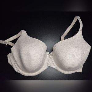 Ambrielle Lightly Lined Full Coverage, 36DD